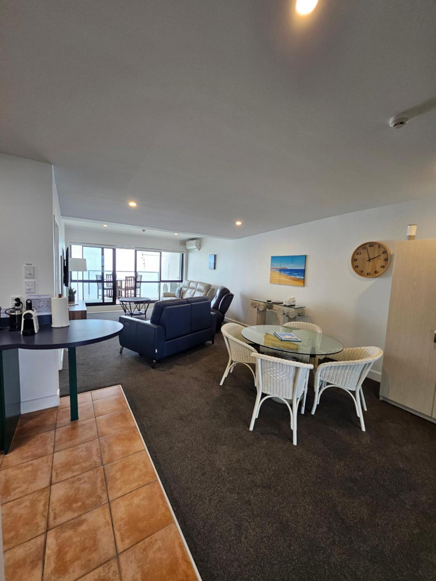 Luxury Beach Escape - 6 Adams Ave Mt Maunganui Mount Maunganui Ngoại thất bức ảnh
